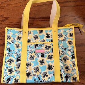 Lilly Pulitzer Charming KAO Tote in Yellow and Blue